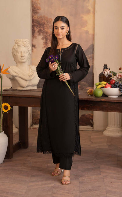 Noir Elegance