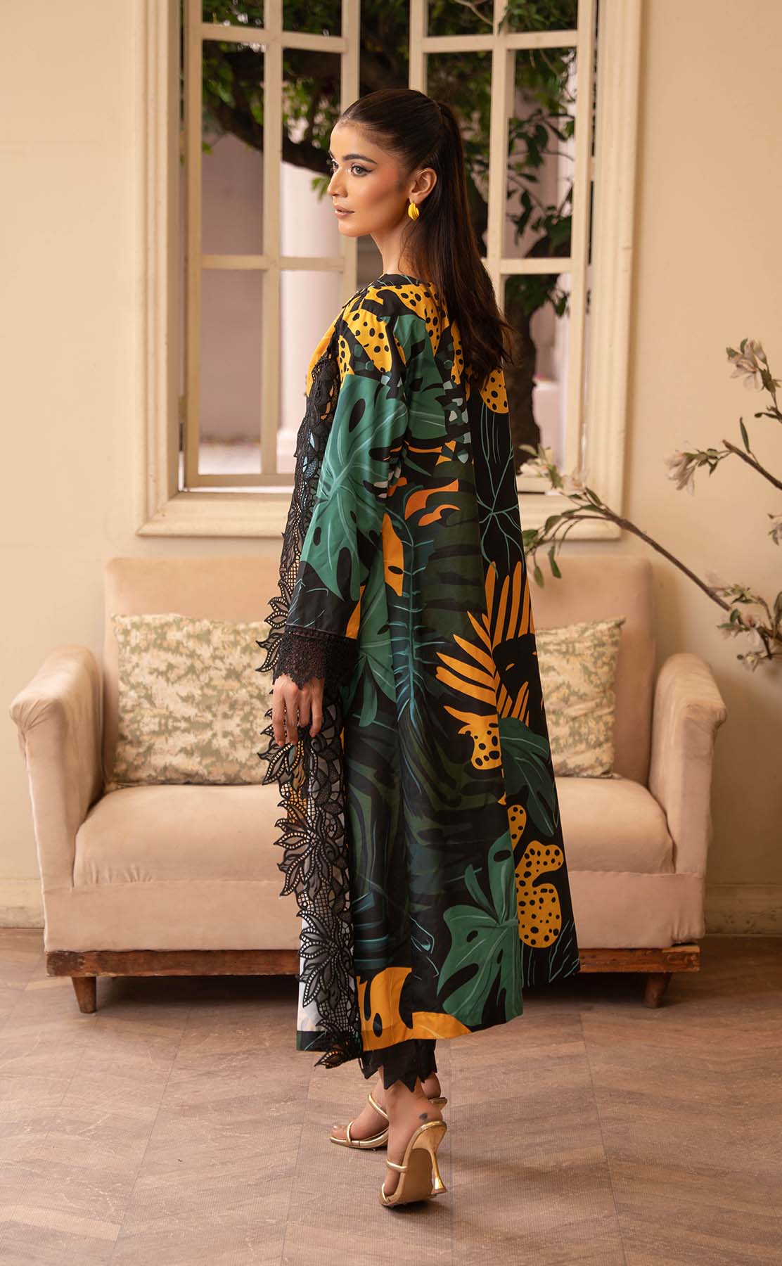 Tropical Noir